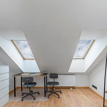 Apartment By Hostlovers