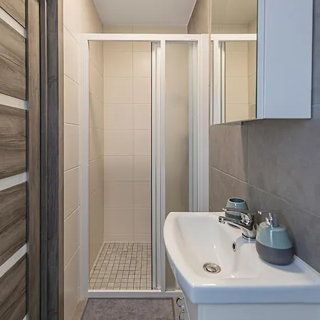 Apartment By Hostlovers Kaunas